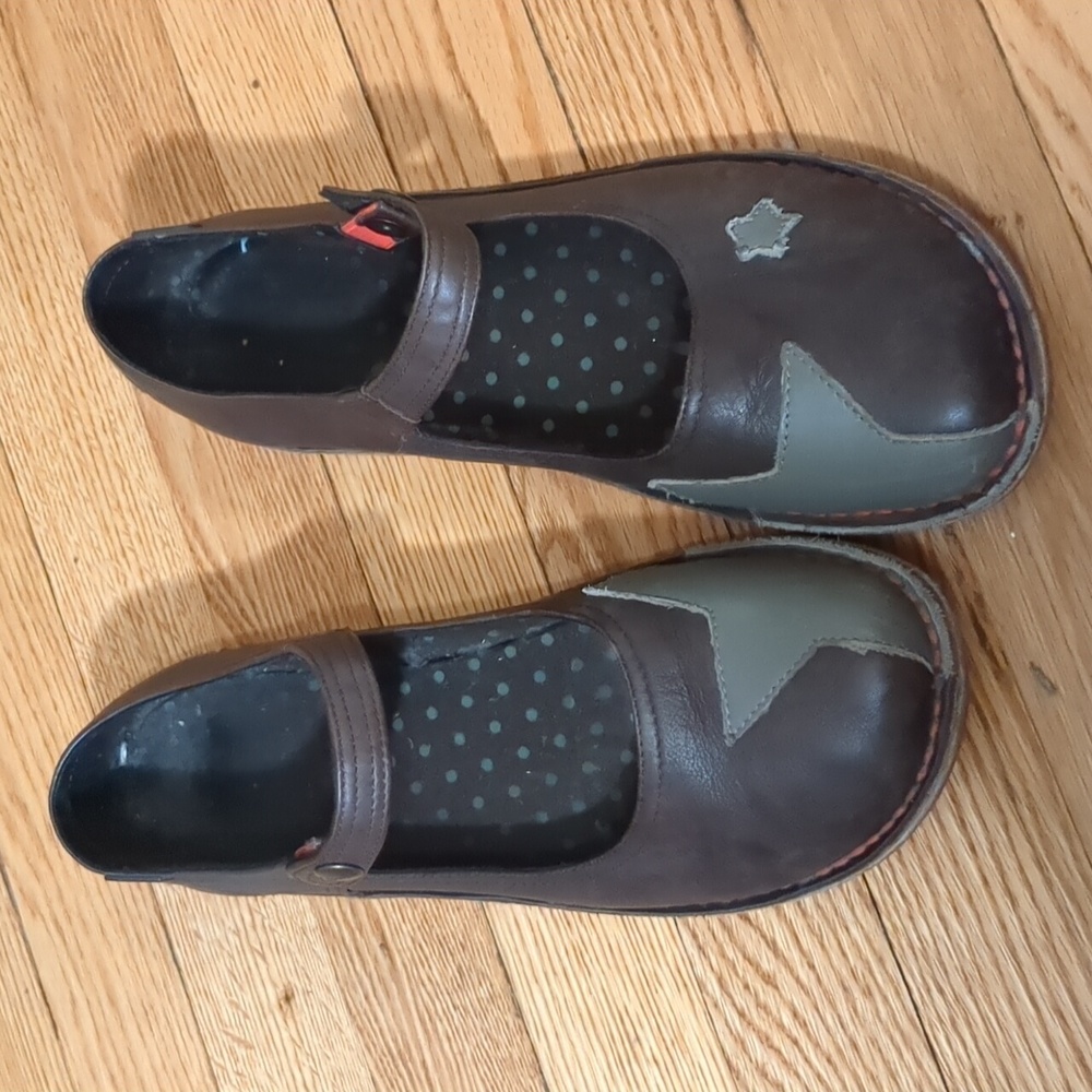 Camper Twins snap button Mary Jane flats